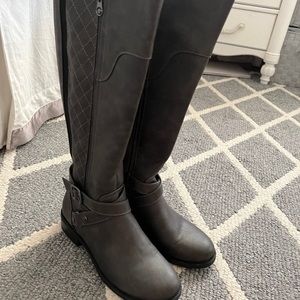 Women’s boots